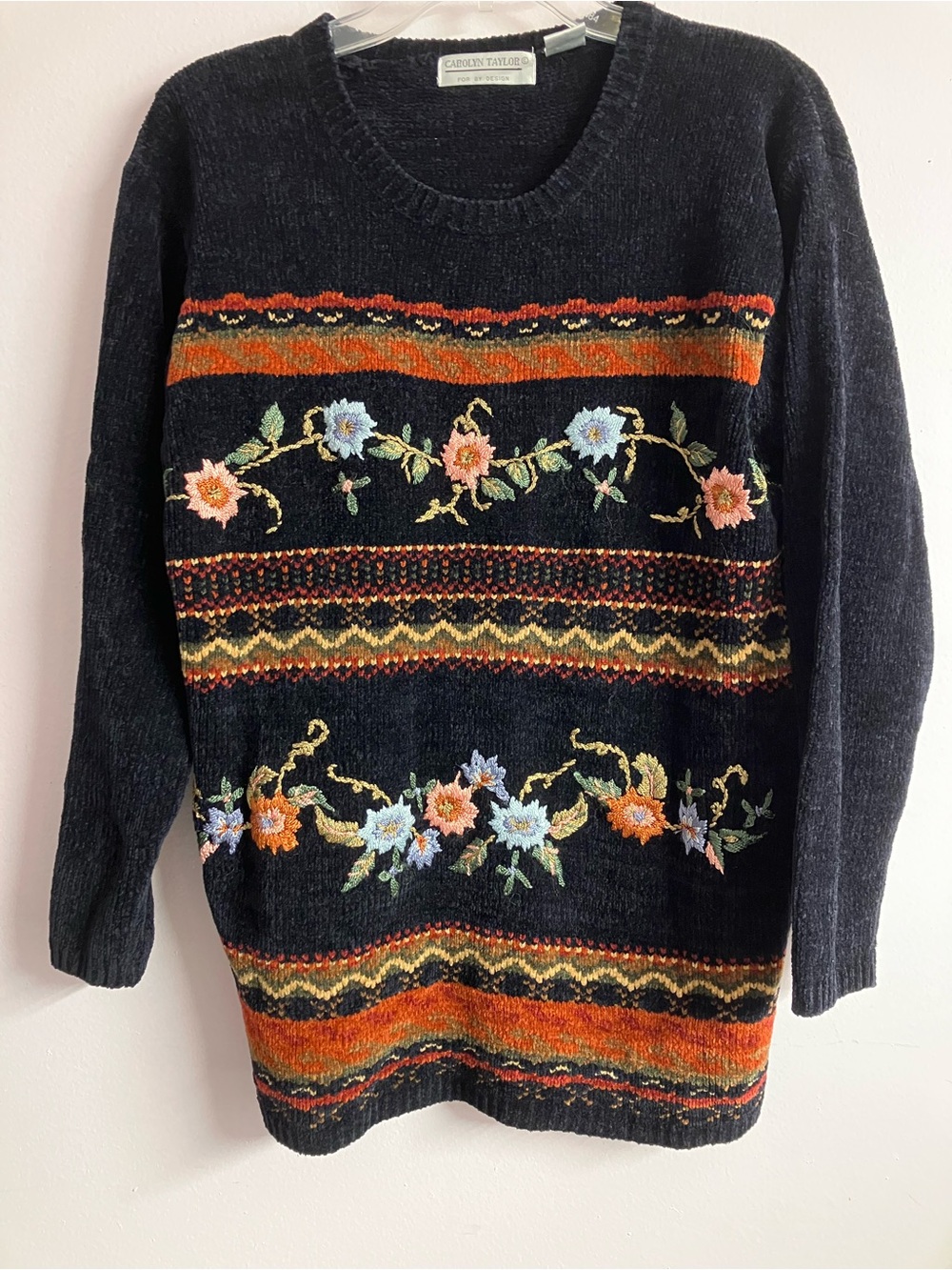 Vintage Carolyn Taylor Women’s Pullover Crewneck Sweater, Small, Black/Floral